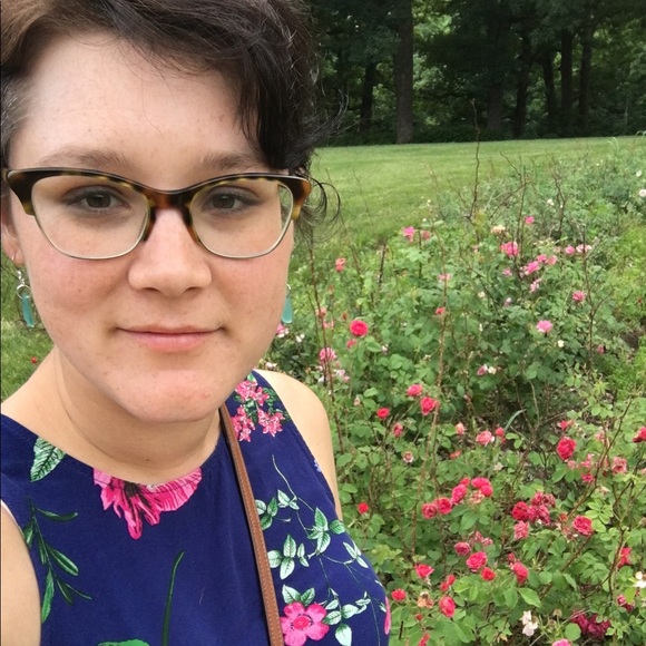 Meet your Posher, Brianne - Picture 3 of 4